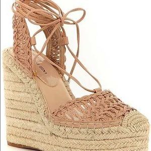 Gianni Bini lace up wedges
